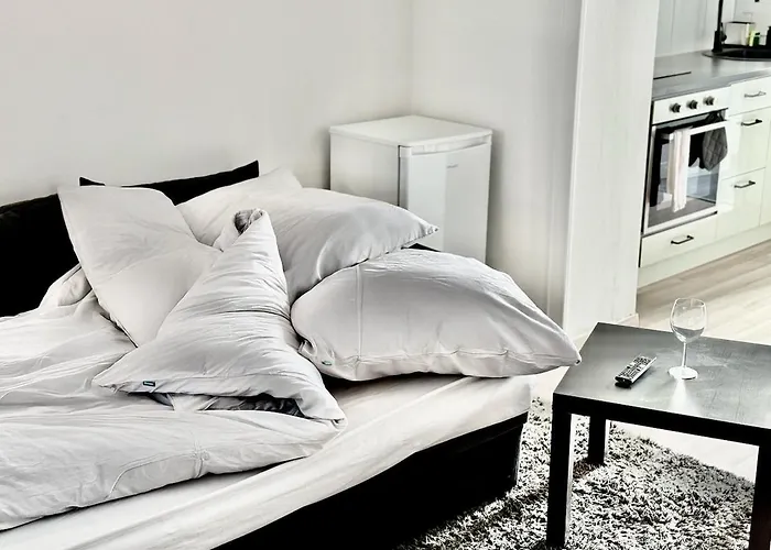 Ruhig Wohnen Mitten In Der Stadt, 8 Min Zum Hbf *